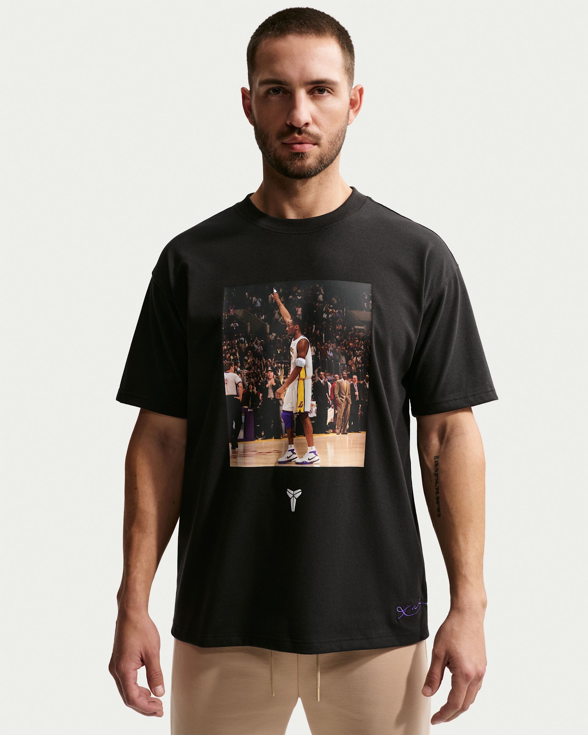 Kobe Men's Nike Dri-FIT Basketball T-Shirt. Nike CA
